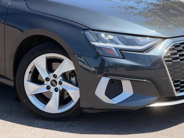 Used 2022 Audi A3 2.0T Premium FWD image 2