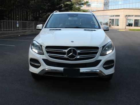 Used 2017 Mercedes-Benz GLE 350 4MATIC w/ Premium 1 Package image 3