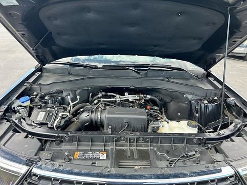 Certified 2023 Ford Explorer XLT AWD/4WD image 37