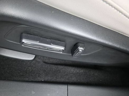 Used 2026 Honda HR-V EX-L image 26