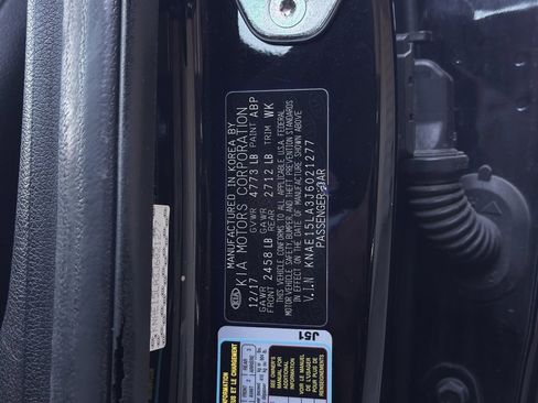 Used 2018 Kia Stinger image 16