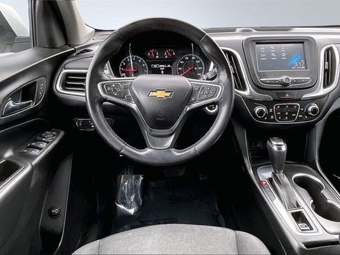 Used 2018 Chevrolet Equinox LT image 5