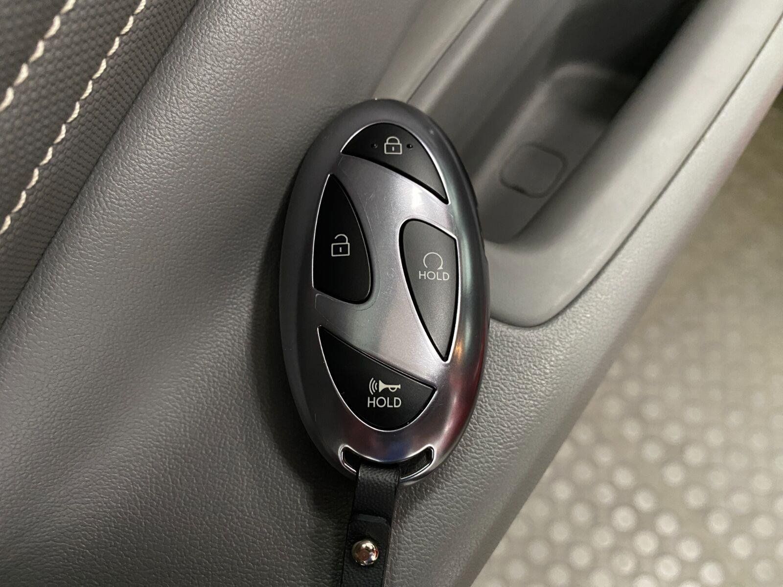 Certified 2025 Hyundai Elantra SEL FWD image 33