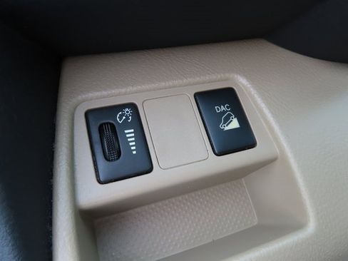 Used 2011 Toyota RAV4 Limited image 25