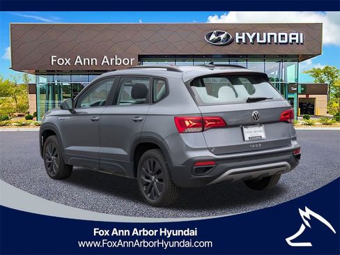 Used 2024 Volkswagen Taos S image 3