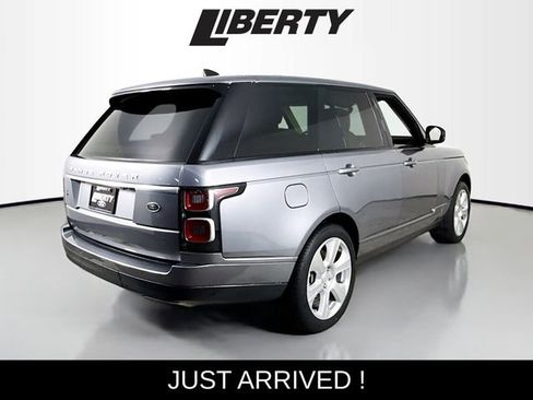 Used 2020 Land Rover Range Rover HSE image 7