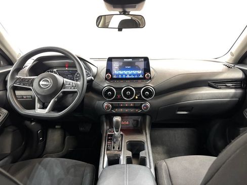 Used 2024 Nissan Sentra SV FWD image 14