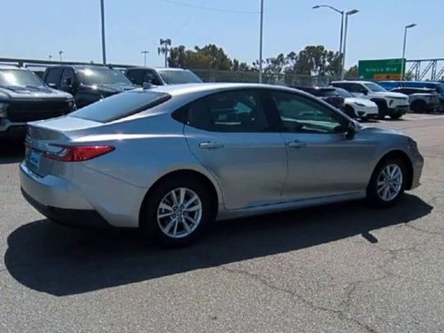 Used 2026 Toyota Camry LE FWD image 8