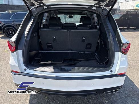Used 2023 Acura MDX A-Spec image 12