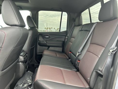 Used 2026 Honda Ridgeline Black Edition image 26