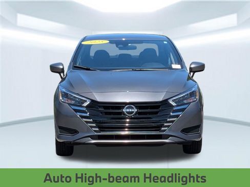 Used 2025 Nissan Versa SV FWD image 12