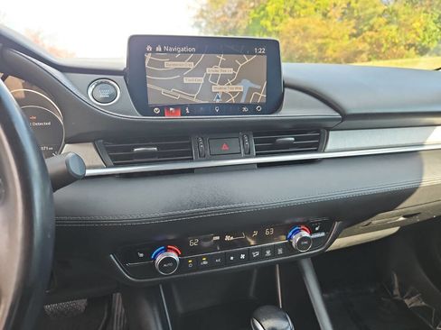 Used 2018 MAZDA MAZDA6 Touring image 18