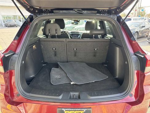 Used 2023 Chevrolet TrailBlazer RS w/ Convenience Package image 9