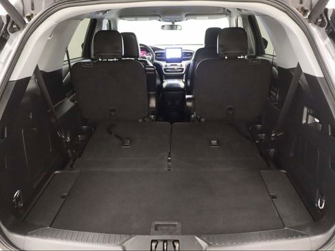 Certified 2023 Ford Explorer XLT w/ Equipment Group 202A RWD image 21
