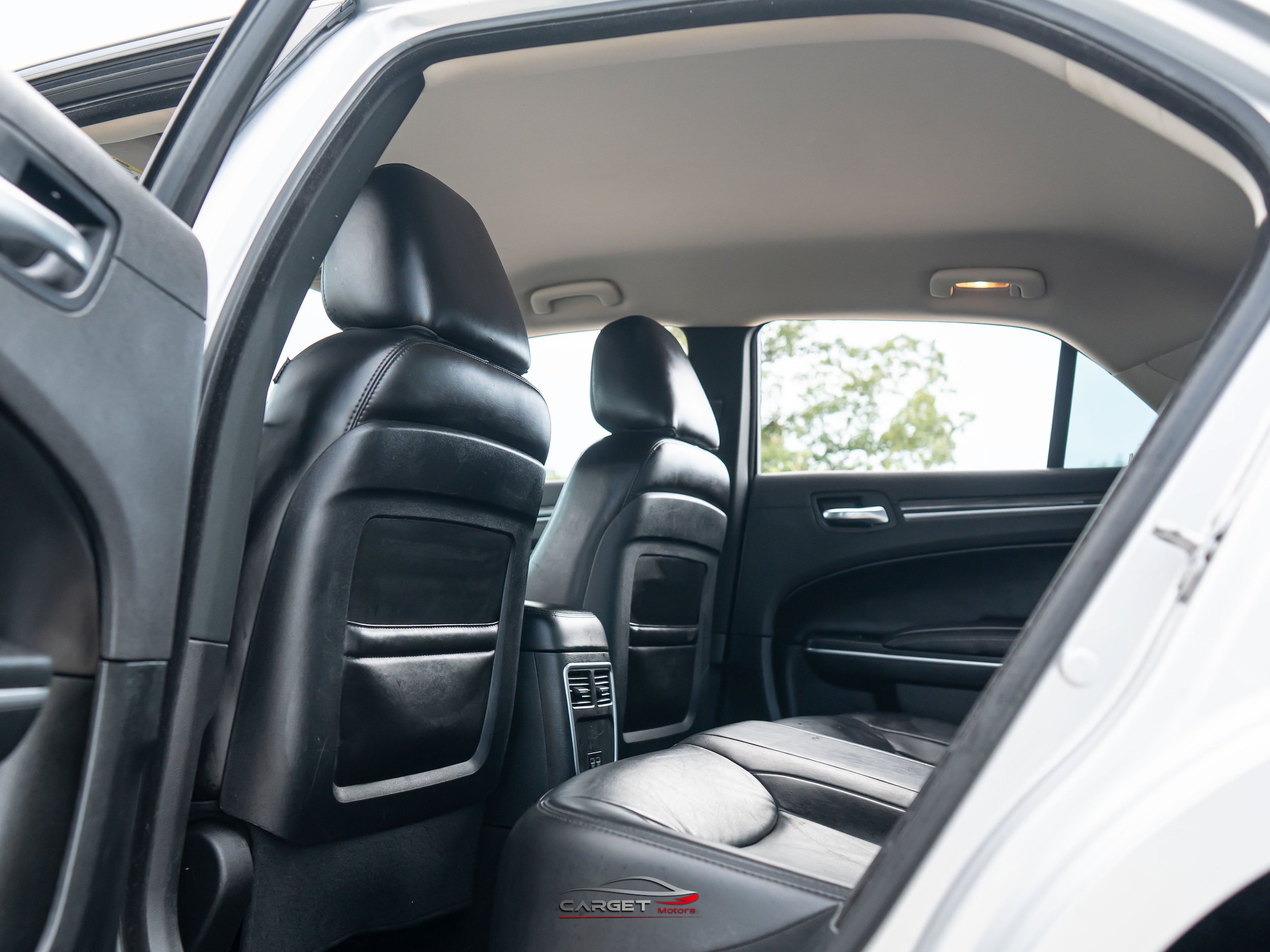 Used 2022 Chrysler 300 Touring L RWD image 21