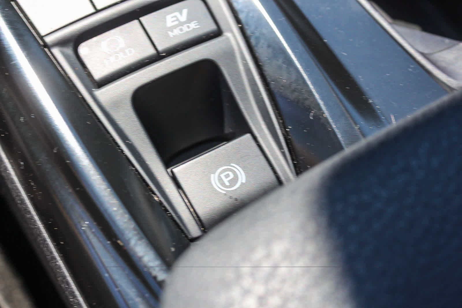 Used 2026 Toyota Camry LE w/ Convenience Package FWD image 34