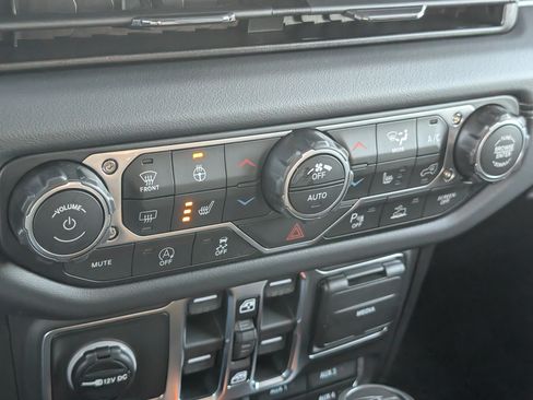 New 2026 Jeep Gladiator Rubicon AWD/4WD image 16
