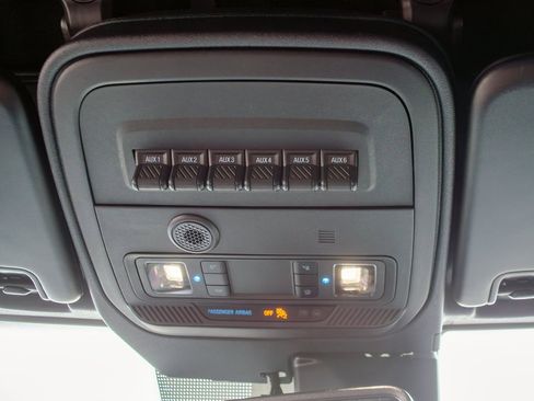 Used 2024 Ford Bronco Raptor w/ Interior Carbon Fiber Pack 6 image 25