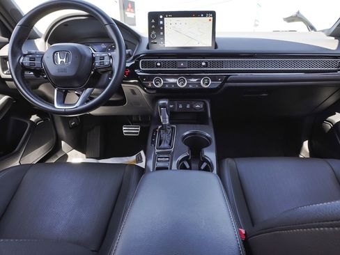 Used 2025 Honda Civic Sport image 32