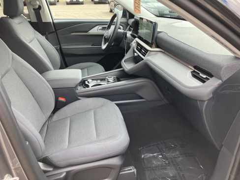 New 2026 Ford Explorer Active AWD/4WD image 16