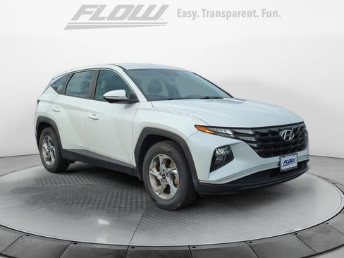 Used 2022 Hyundai Tucson SE FWD image 1