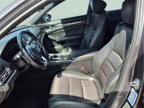 Used 2019 Honda Accord Sport image 24