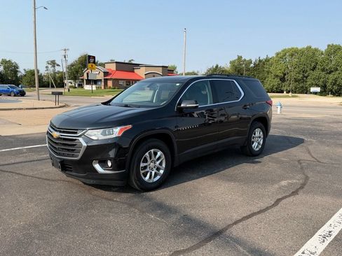 Used 2019 Chevrolet Traverse LT AWD/4WD image 7