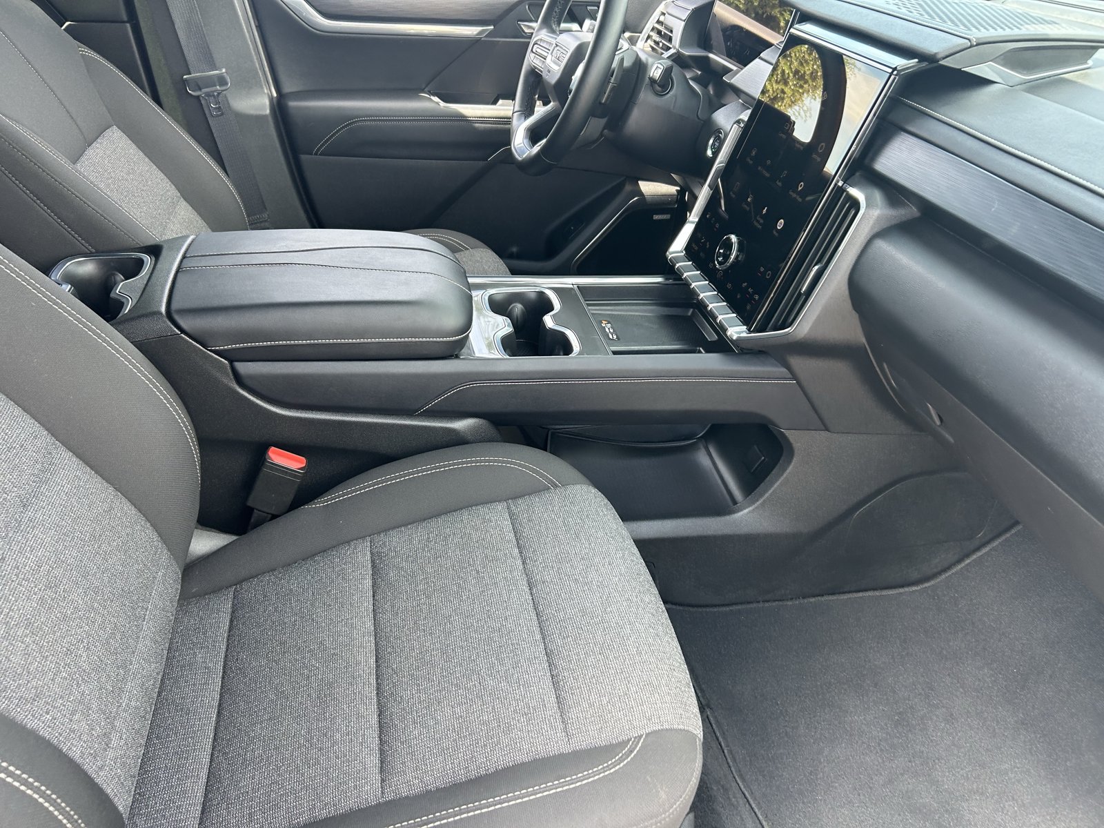 Certified 2026 GMC Acadia Elevation FWD image 11