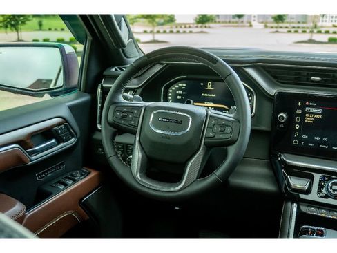 Used 2026 GMC Sierra 1500 Denali Ultimate AWD/4WD image 22
