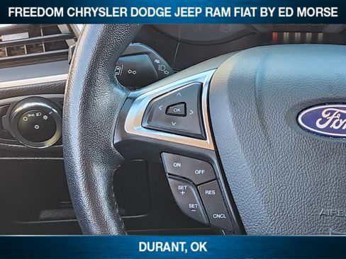 Used 2023 Ford Edge SEL image 20