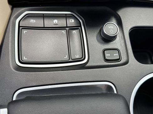 Used 2023 Acura MDX SH-AWD w/ Technology Package image 25