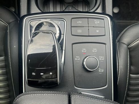 Used 2018 Mercedes-Benz GLE 43 AMG 4MATIC image 26
