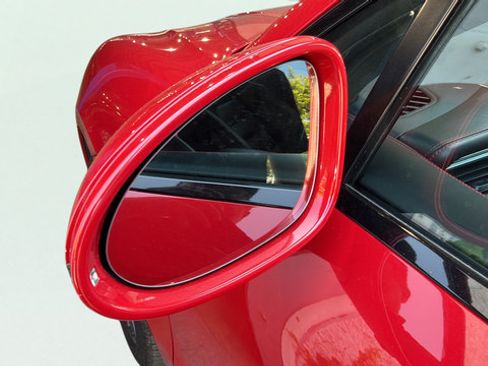 Used 2018 Porsche Macan GTS w/ Premium Package Plus AWD/4WD image 30