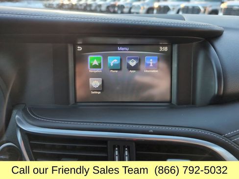 Used 2017 INFINITI QX30 Premium w/ Navigation Package image 19