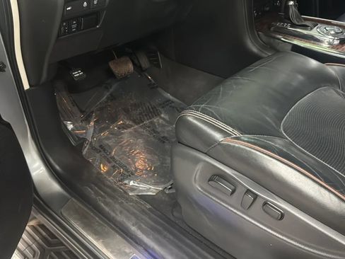 Used 2018 Nissan Armada Platinum RWD image 25