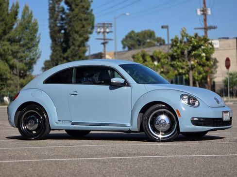 Used 2012 Volkswagen Beetle 2.5 FWD image 6