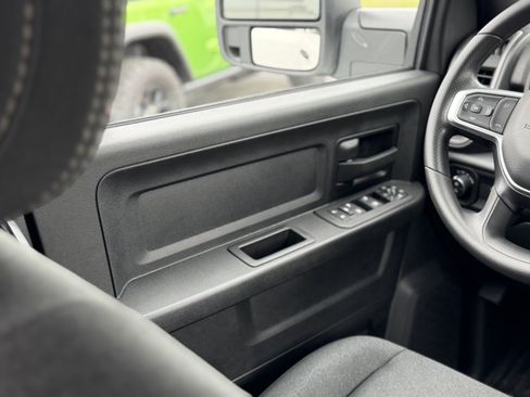 New 2026 RAM 2500 Tradesman AWD/4WD image 15