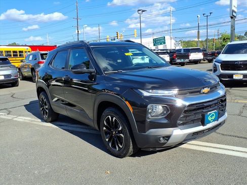 Certified 2023 Chevrolet TrailBlazer LT w/ Convenience Package image 1