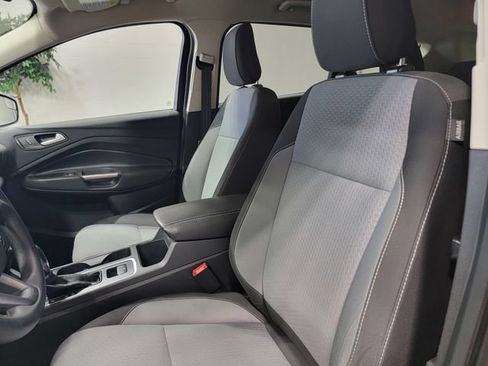 Used 2018 Ford Escape SE w/ SE Sync 3 Package AWD/4WD image 12