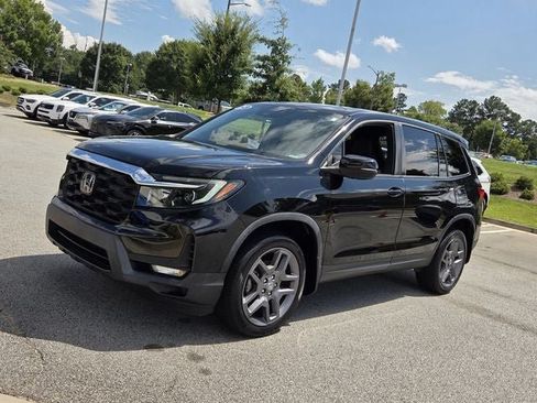 Certified 2023 Honda Passport EX-L image 4