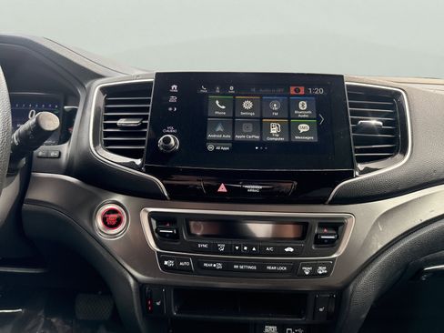Used 2022 Honda Pilot Sport image 26