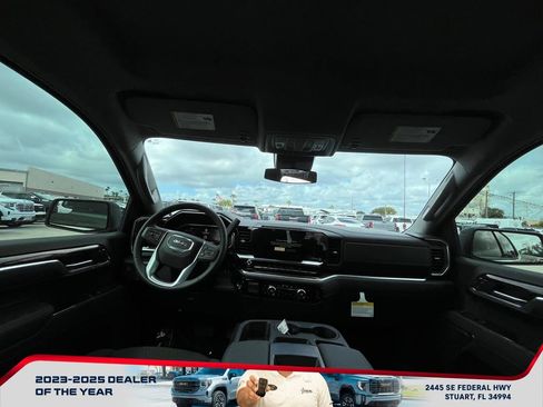 New 2026 GMC Sierra 1500 Elevation image 14