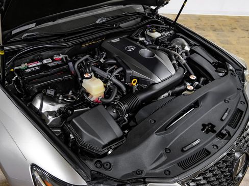 Used 2018 Lexus IS 300 F Sport w/ F Sport Package RWD image 60