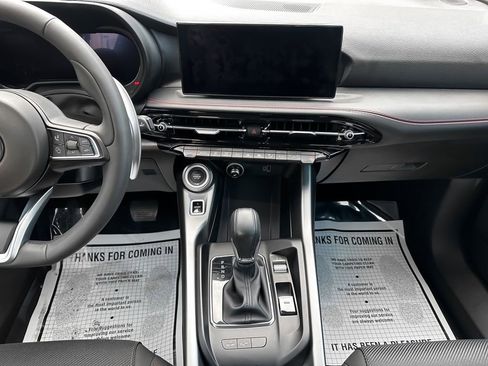 Used 2024 Dodge Hornet R/T image 18