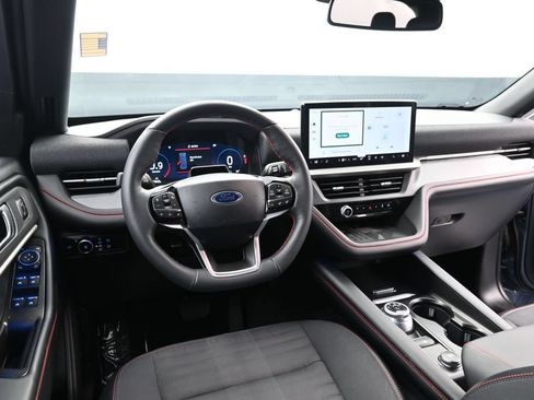 Used 2025 Ford Explorer ST-Line w/ Premium Package RWD image 18