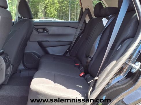 Used 2026 Nissan Rogue S AWD/4WD image 15