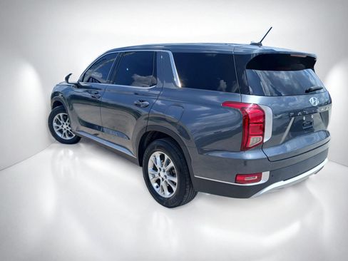 Used 2021 Hyundai Palisade SE FWD image 4