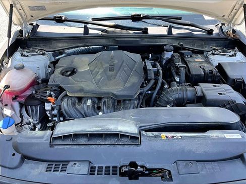 Used 2024 Hyundai Sonata SEL FWD image 30