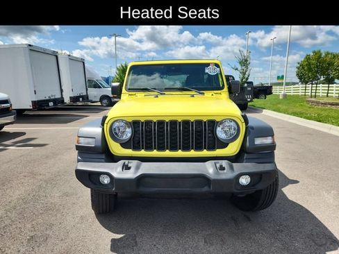 Used 2024 Jeep Wrangler Unlimited Sport AWD/4WD image 2
