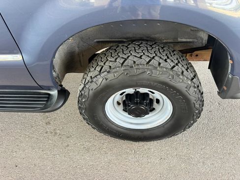 Used 2003 Ford Excursion XLT AWD/4WD image 30